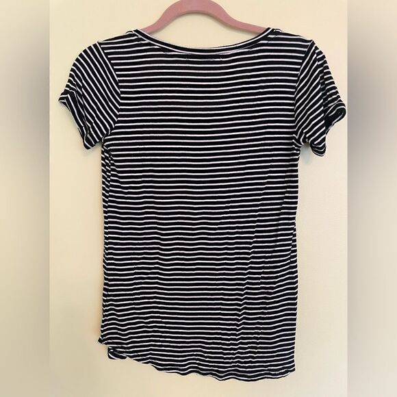 Pink Rose Women’s Short sleeve top Size XS - Picture 2 of 5